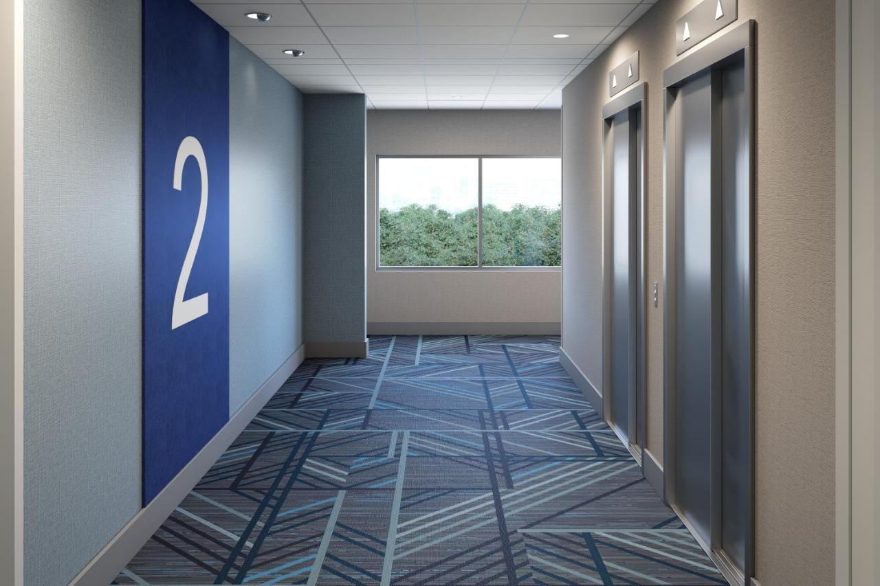 Holiday Inn Express & Suites Central Omaha By Ihg Bagian luar foto